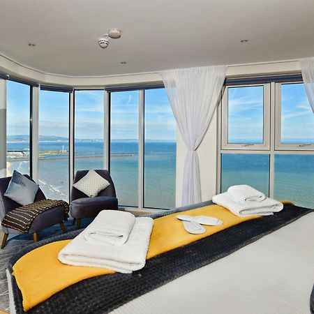 Just Stay Wales - Meridian Quay Penthouses スウォンジー エクステリア 写真