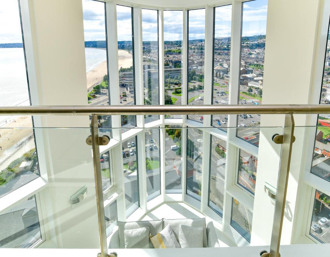 Just Stay Wales - Meridian Quay Penthouses スウォンジー エクステリア 写真