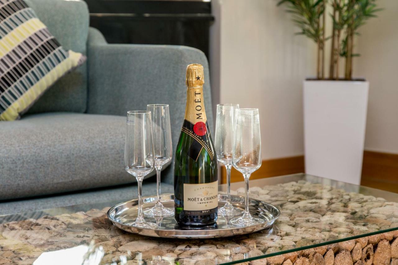 Just Stay Wales - Meridian Quay Penthouses スウォンジー エクステリア 写真