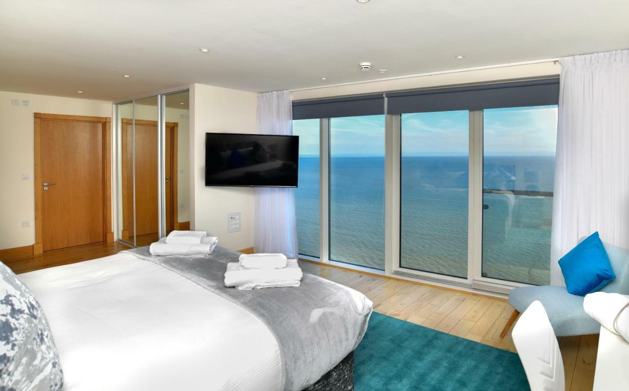 Just Stay Wales - Meridian Quay Penthouses スウォンジー エクステリア 写真